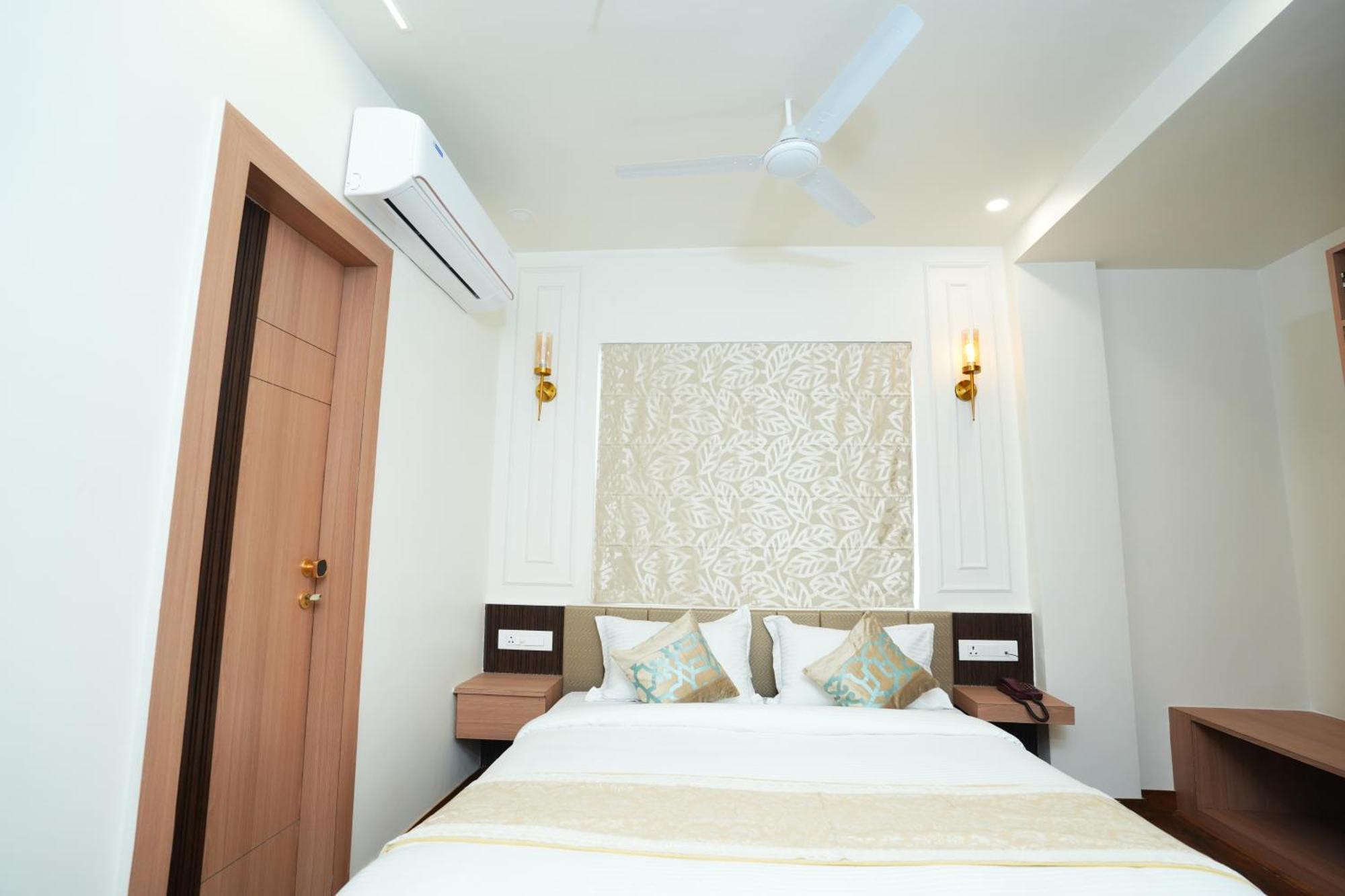 ホテル Anaya Retreat バラナシ エクステリア 写真