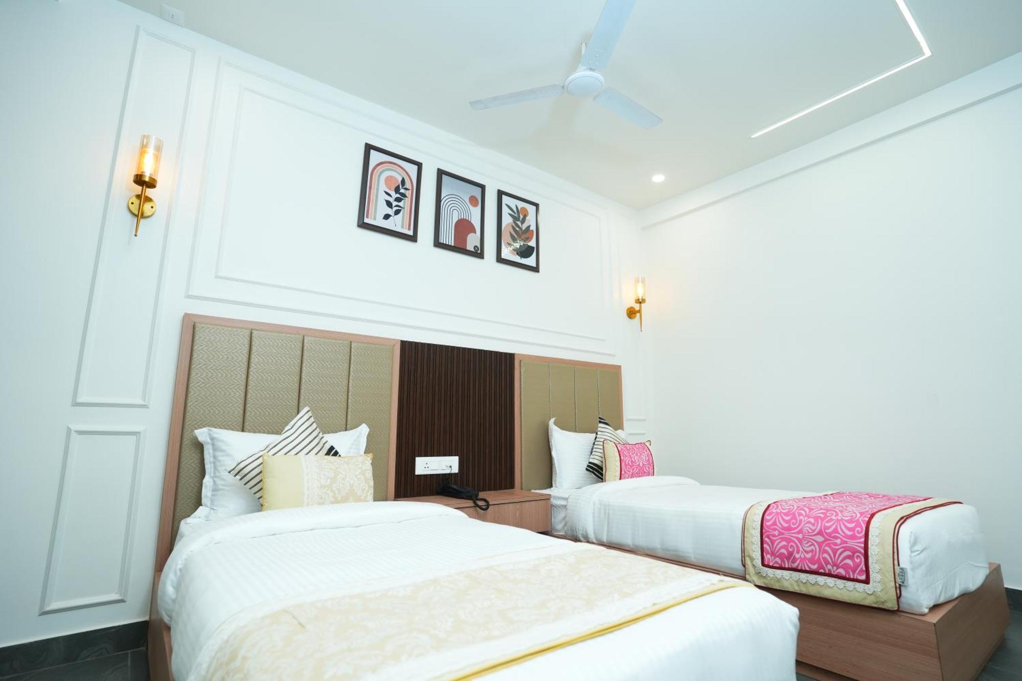 ホテル Anaya Retreat バラナシ エクステリア 写真