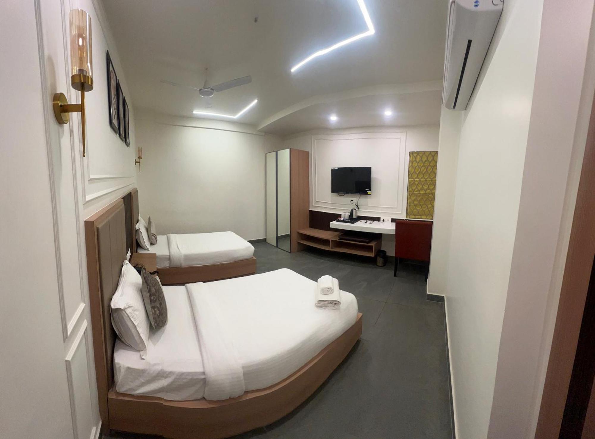 ホテル Anaya Retreat バラナシ エクステリア 写真
